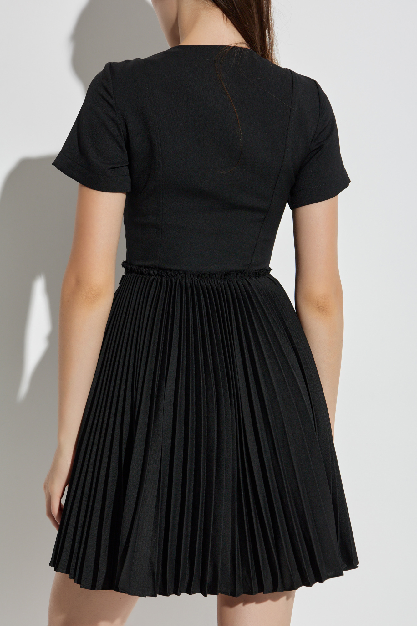 Burberry Black Label 40ベージュ ハイネック サテンドレス Burberry Black Label 40ベージュ ハイネック サテンドレス